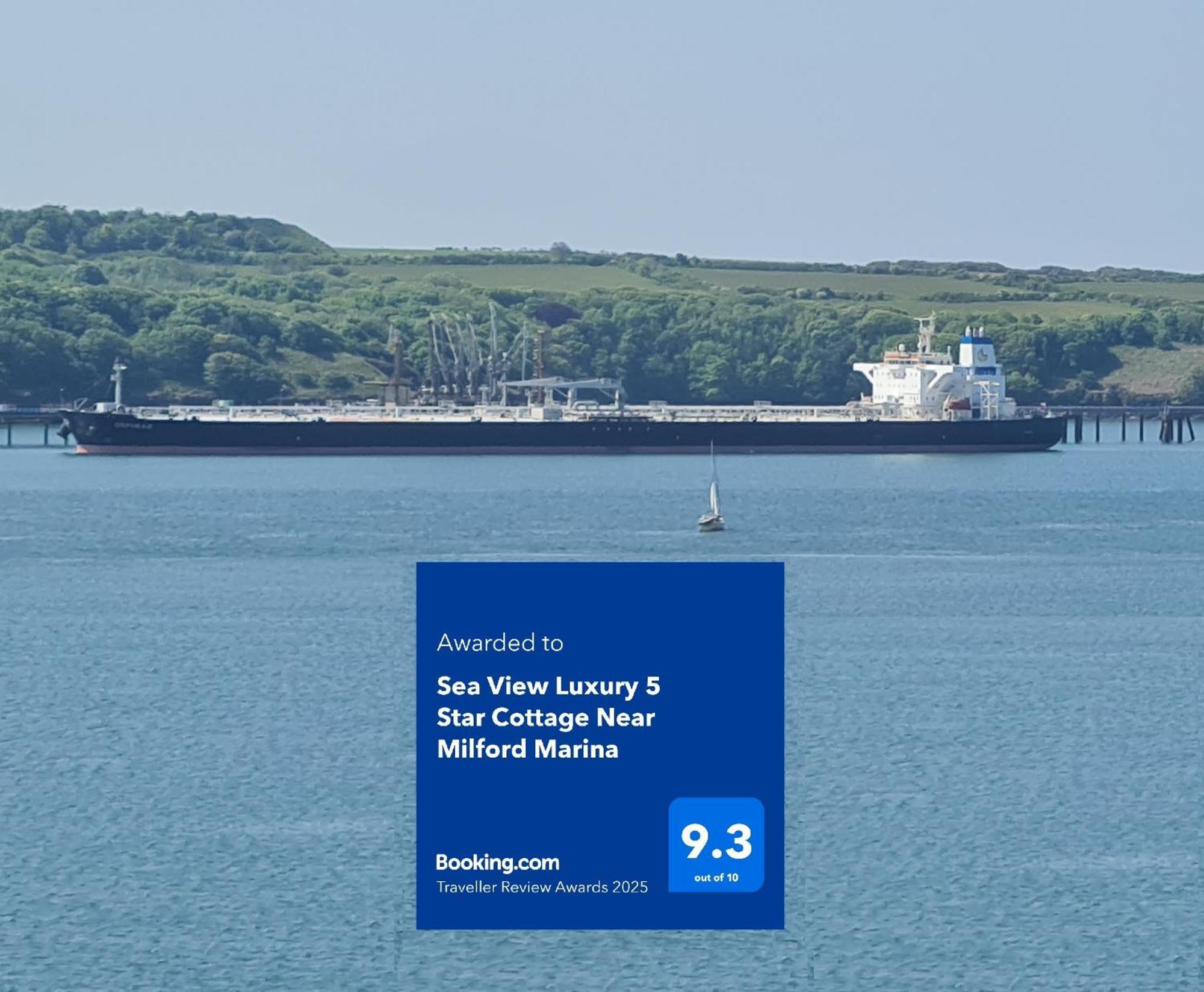 Sea View Luxury 5 Star Cottage Near Milford Marina ミルフォード・ヘブン エクステリア 写真